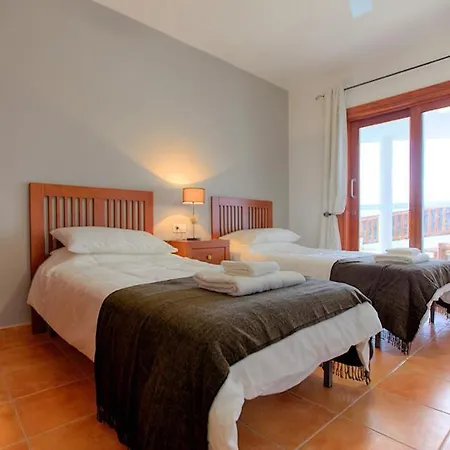 Playa Blanca Sleeps 15 Pool Air Con Wifi * Πλάγια Μπλάνκα