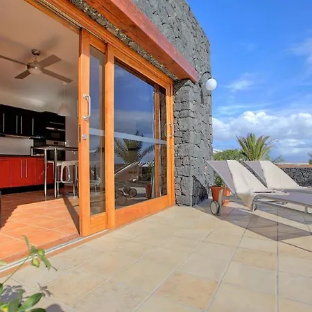 Playa Blanca Sleeps 15 Pool Air Con Wifi Βίλα Πλάγια Μπλάνκα