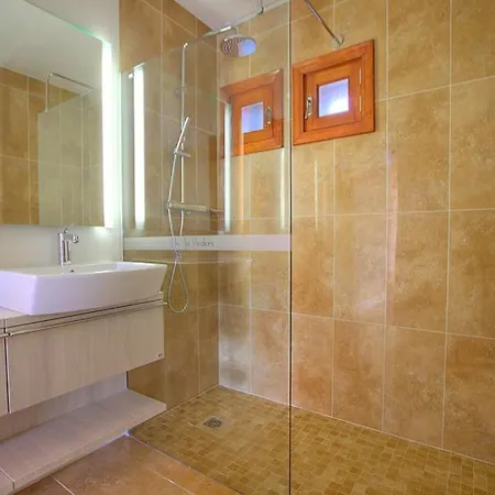 Villa Playa Blanca Sleeps 15 Pool Air Con Wifi Playa Blanca (Lanzarote)